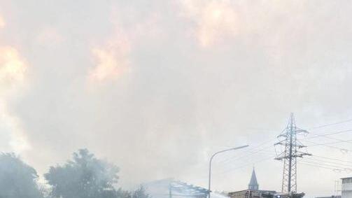 Beim Brand in Höfles. Foto: Feuerwehr Kronach/Gerwin Lieb