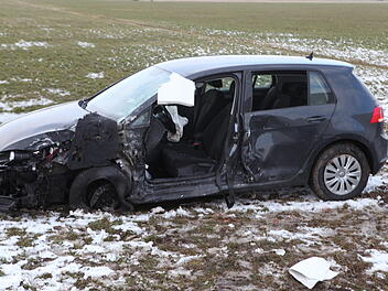 Unfall A6: Onkel und Kind in Unfall verwickelt