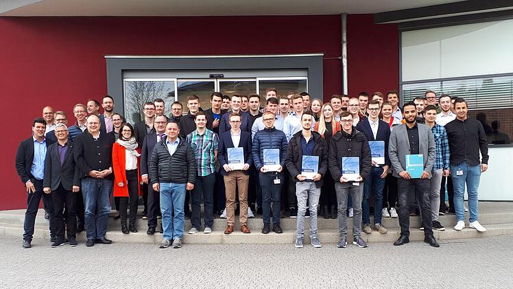 Freisprechungsfeier bei Siemens in Bad Neustadt.  Foto: Oliver Schneider