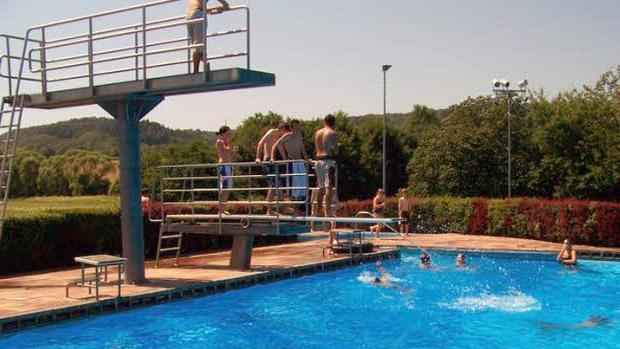 Auch das Thurnauer Freibad wird vorerst geschlossen bleiben. Foto: Archiv