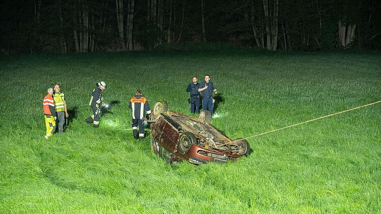 Drei Verletzte bei Unfall nahe Burgwindheim im Landkreis Bamberg