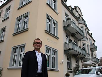 Hermann Laudensack hat das einzige Sternerestaurant in Bad Kissingen. Er teilt das Schicksal vieler Gastronomen in der Zeit von Corona-Beschränkungen. Uns erzählte er, wie es jetzt weitergeht.Ralf Ruppert/Archiv