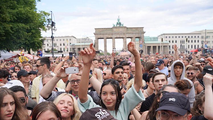 Rave The Planet Parade von Dr. Motte