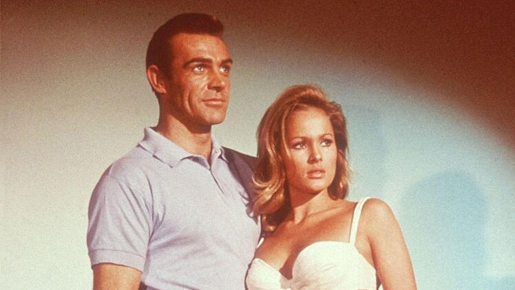Als erstes aller Bond-Girls pr&auml;gte sie bis heute das Idealbild der 007-Gespielin: Ursula Andress (Bild, mit Sean Connery) feiert am 19. M&auml;rz ihren 90. Geburtstag.