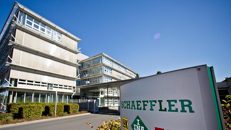 Schaeffler will umstrukturieren: In den Standorten Herzogenaurach und Schweinfurt sind insgesamt 375 Jobs bedroht. Foto: Daniel Karmann/dpa