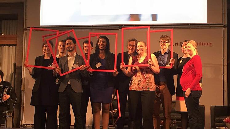 Unter den zehn neuen "Verantwortlichen" der Robert Bosch Stiftung ist auch der Kirchlauterer Dominik Baum (Dritter von rechts). Foto: Günther Geiling