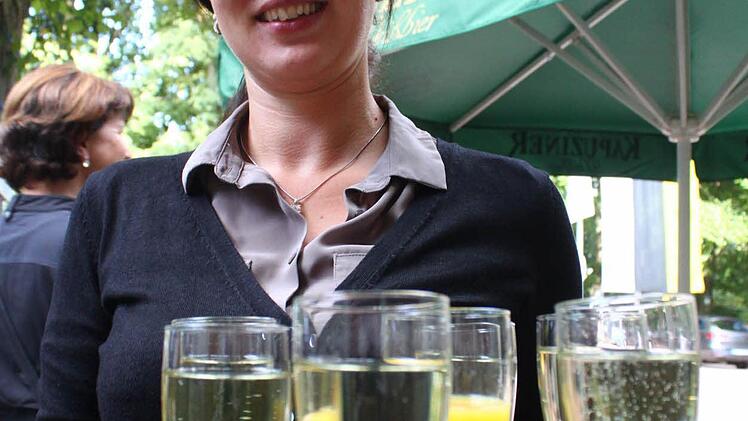 Ein Gläschen Sekt gefällig? Foto: Jürgen Gärtner