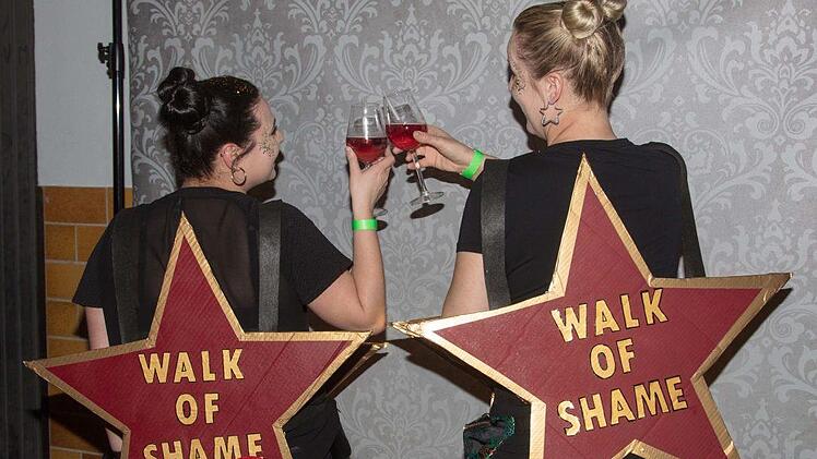 Von wegen "Shame", der Weiberfasching verdient de Würdigung "Walk of Fame".Klaus Gagel