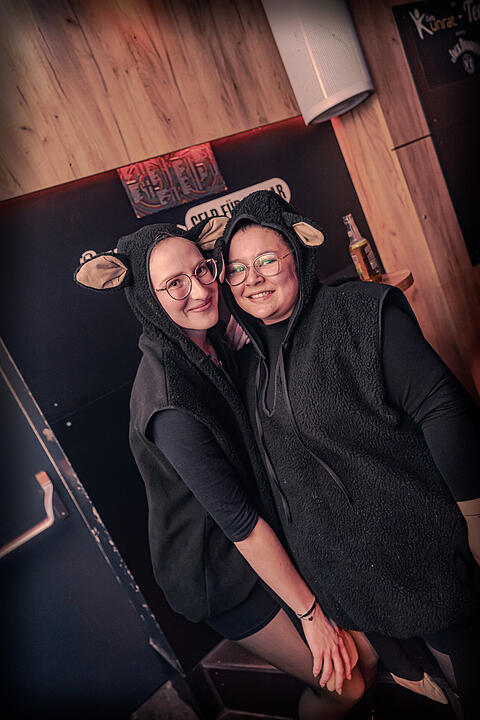 Gemeinsam Fasching feiern bis Montagmorgen!