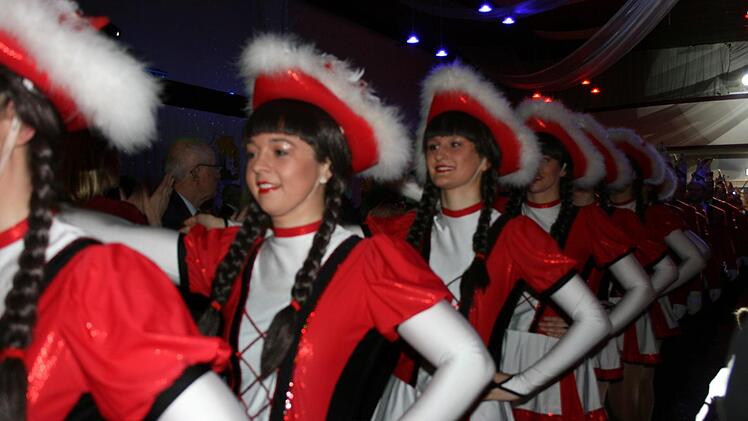 Einmarsch der Prinzengarde. Foto: Maria Löffler