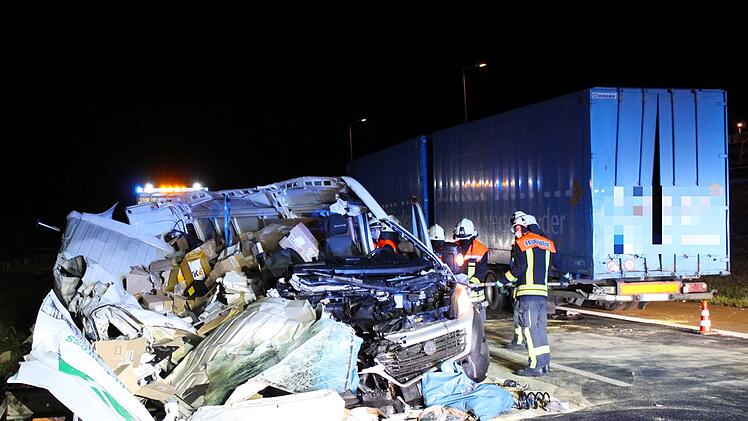 Schwerer Unfall auf A7 bei Schondra