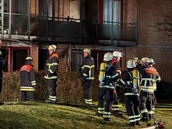 Ein Toter bei Brand in Hamburger Pflegeheim