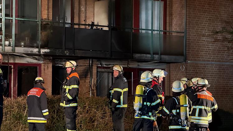 Ein Toter bei Brand in Hamburger Pflegeheim