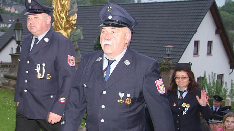 Feuerwehren aus dem gesamten LQN-Gebiet nahmen mit Abordnungen an der Wallfahrt teil