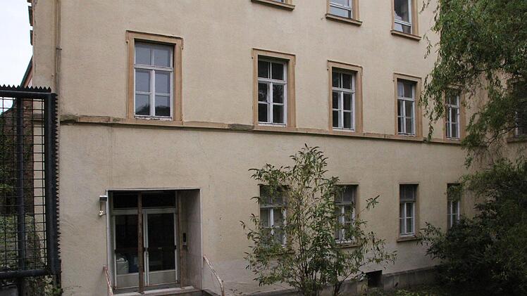 Das ehemalige Landratsamt in der Kirchgasse ist sanierungsbedürftig. Doch ein Investor ist nicht in Sicht. Foto: Ulrike Müller