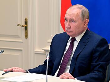 Russlands Präsident Wladimir Putin hat das Militär angewiesen, die Abschreckungswaffen der Atommacht in besondere Alarmbereitschaft versetzen zu lassen. Ein Militärexperte erklärt, was das bedeutet.