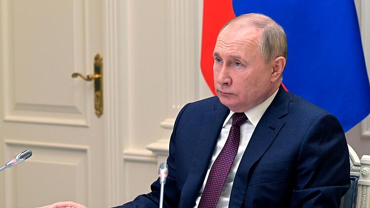 Russlands Präsident Wladimir Putin hat das Militär angewiesen, die Abschreckungswaffen der Atommacht in besondere Alarmbereitschaft versetzen zu lassen. Ein Militärexperte erklärt, was das bedeutet.