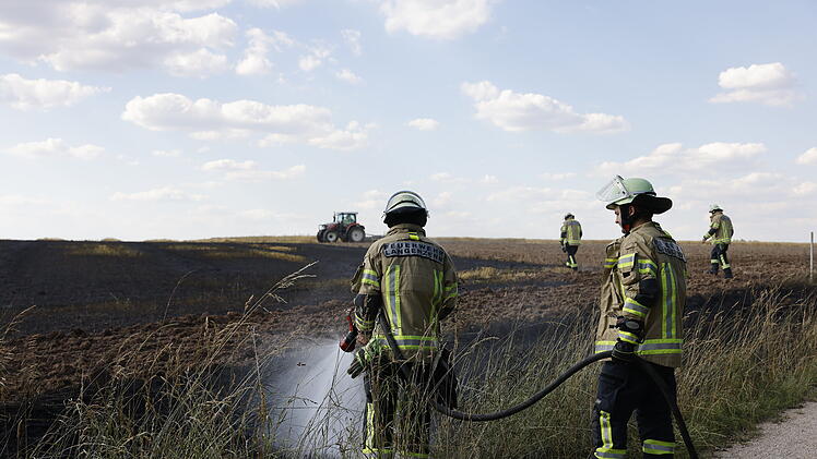 Brand auf Acker im Landkreis F&uuml;rth