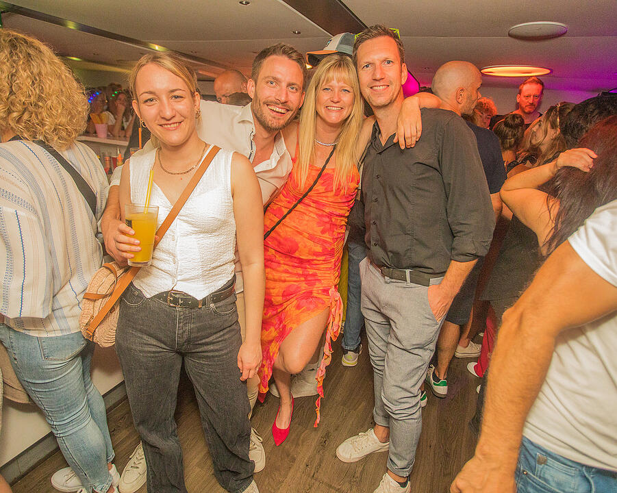 Auf drei Decks wurde richtig gefeiert!