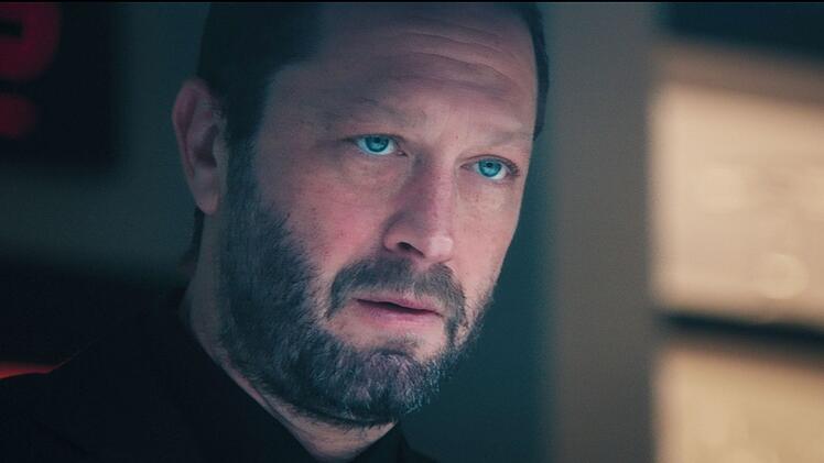 Cousin Richy (Ebon Moss-Bachrach) entwickelte sich zu einer - wenn nicht "der" - Kultfigur der Serie. Darsteller Moss-Bachfrach gewann zweimal den Emmy als Bester Nebendarsteller einer (Comedy)-Serie.