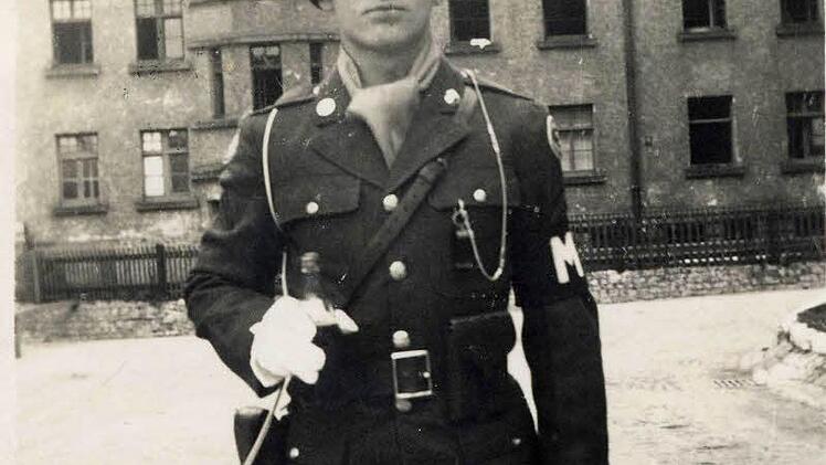 MP-Soldat, ebenfalls 1945. Foto: Archiv