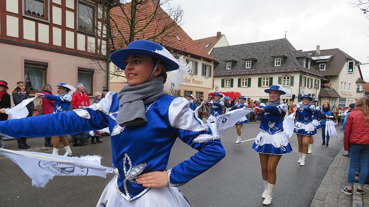 Zapfendorfer Gardemädchen waren ein begehrtes Fotomotiv.