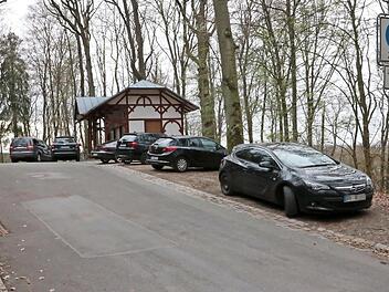 Die Autos sollen aus dem Kellerwald weitgehend verbannt werden.  Fotos: Josef Hofbauer