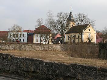 Die Umgestaltung des Areals des alten Wasserschlosses im Ortskern von Pommersfelden wird im Isek-Konzept vorgeschlagen. Foto: Archiv Evi Seeger