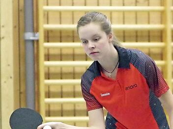 Die überragende Spielerin in der Vorrunde war Leonie Raab (TSV Teuschnitz II), die in ihren 26 Einzeln ungeschlagen blieb.  Foto: Franz