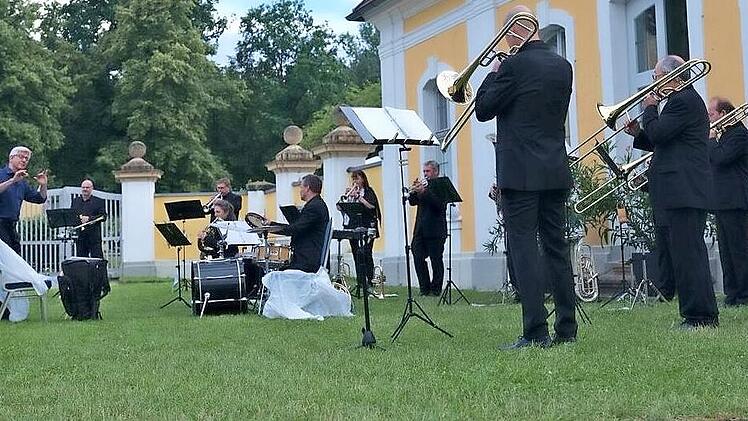 Das Ensemble Hundshaupten im Schloss Thurn