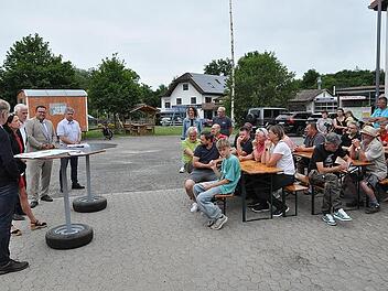 Mit F&ouml;rderung aus Br&uuml;ssel: Hohnhausen plant neuen Dorfplatz