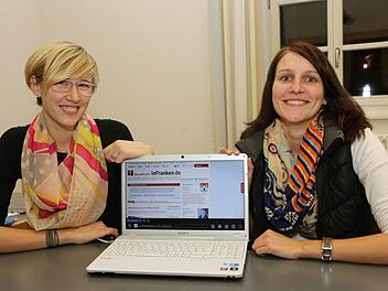 Katrin Dietsch und Johanna Dittrich sind nicht nur in der Burgebracher Faschingsgesellschaft, sondern auch im Ortskulturring aktiv. Sie verwenden bereits die neue Internetplattform gemeinde.infranken.de  Foto: Barbara Herbst