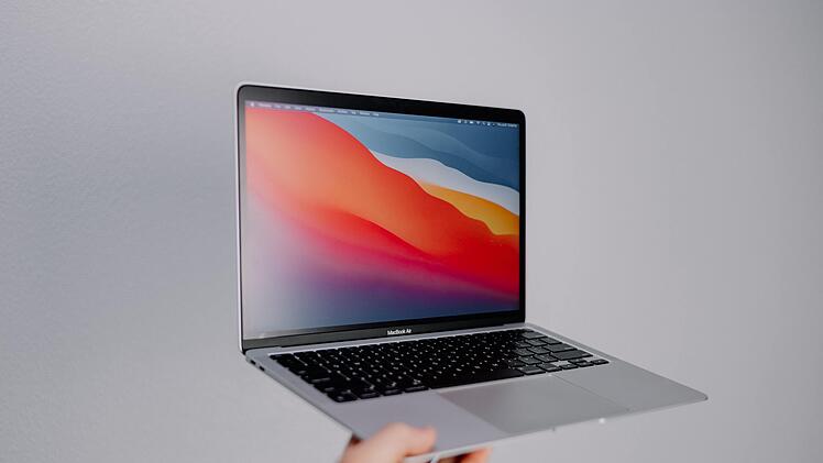 Black Friday Week bei Saturn: Unter anderem ist das Apple MacBook Air im Angebote.