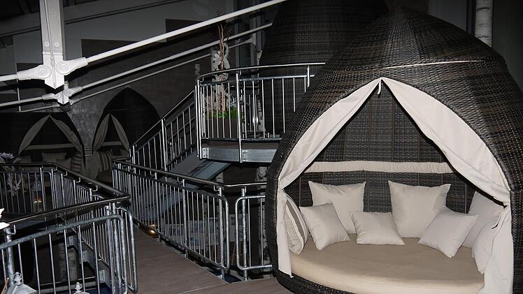 In diesen "Kokons" kann man auch zu zweit kuscheln.