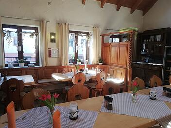 Volkach: Restaurant "Schoppenhäusle" verkauft nach Schließung Inventar - Stammgäste trauern