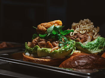 N&uuml;rnberg: "Fr&auml;nk'ness" unter beliebtesten Burger-Lokalen Deutschlands - Star-Koch lockt mit Gewinnspiel