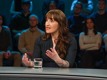 Heidi Reichinnek kritisierte bei "Hart aber fair" das Entlastungspaket scharf.