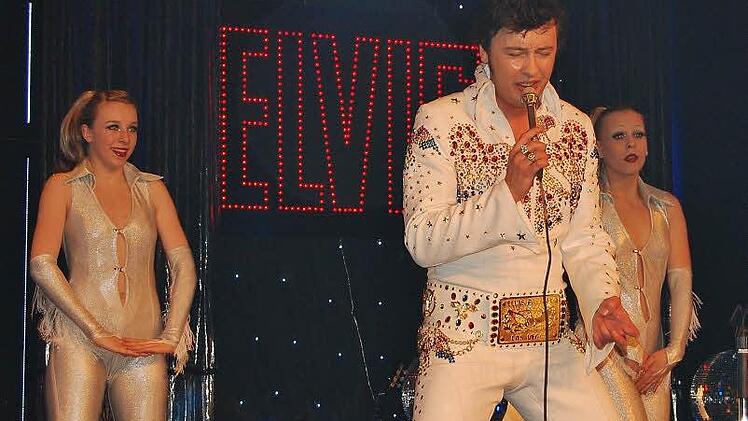 Las Vegas-Show in Bad Kissingen. Foto Sigismund von Dobschütz