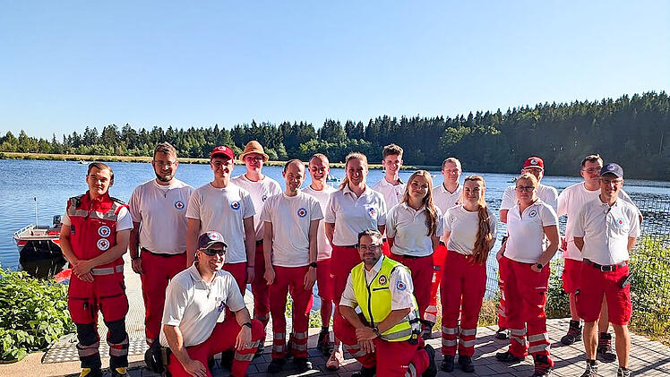 Alarmbereitschaft am Fichtelsee: Wasserwacht sichert "Naturraum Open Air" ab