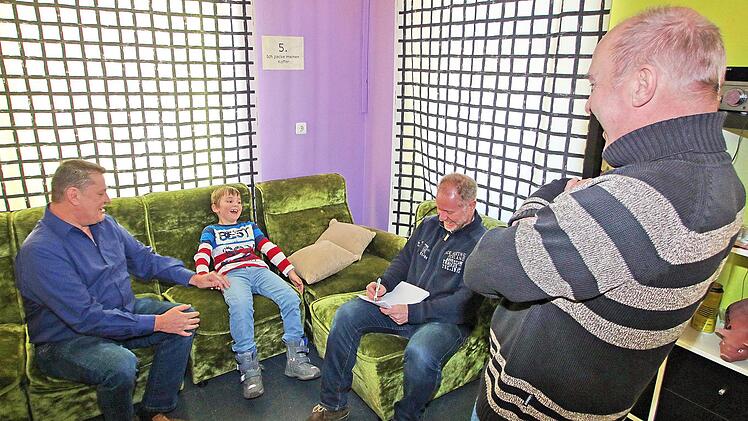 "Ich packe meinen Koffer" hieß es an dieser Station. Volker Röder musste dabei sein Gedächtnis mächtig anstrengen. Foto: Dieter Britz