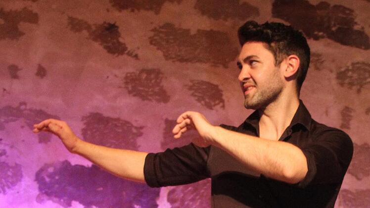 Der  irische Steppt&auml;nzer Colm Farrell zeigte sein K&ouml;nnen.