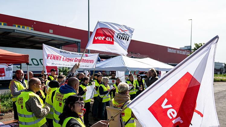 Warnstreik im Gro&szlig;handel in Berlin und Brandenburg