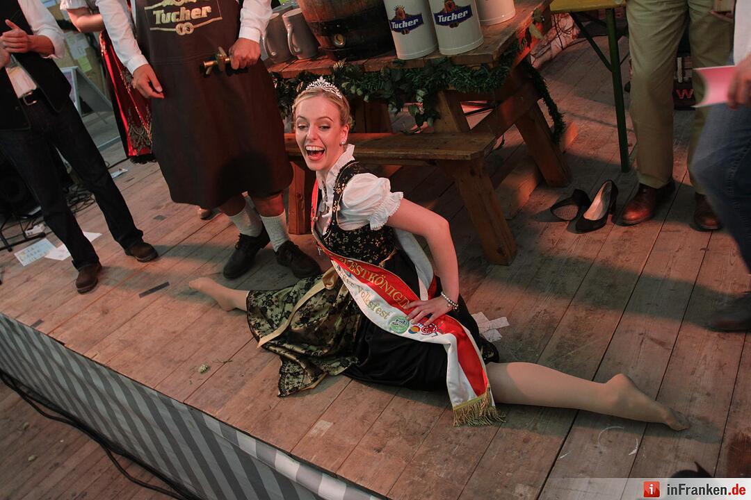 Nuernberger Herbstvolksfest feierlich eroeffnet