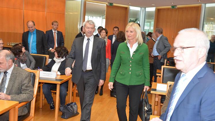 Ministerin Scharf mit Landrat Johann Kalb (beide CSU)