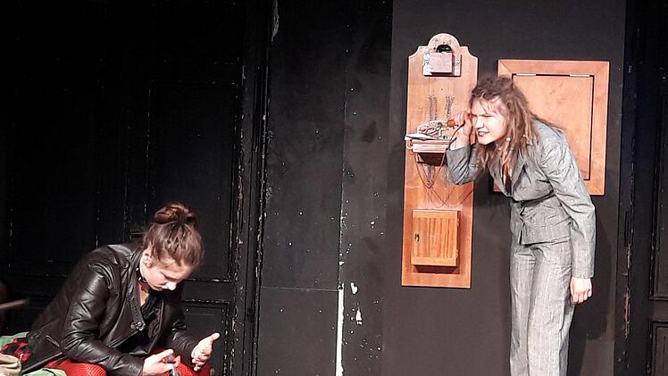 Fanny Schmidt und Mirjam  Seitfudem als Ben  und Gus. Hartmut Hessel