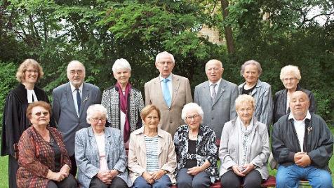Ihre Konfirmation liegt 70 und 75 Jahre zurück.