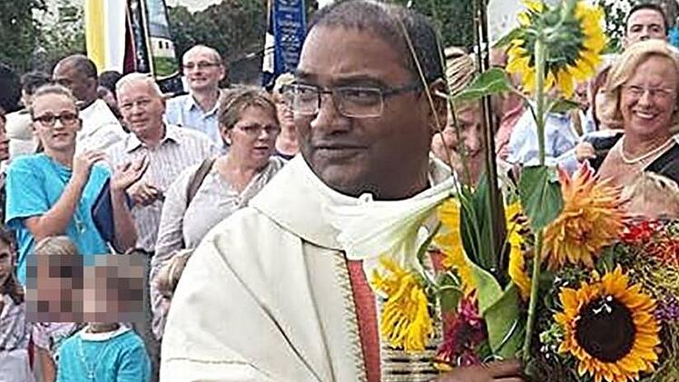 Die Waischenfelder begrüßten 2015 Pater Rajesh Lugun. Foto: Weichert