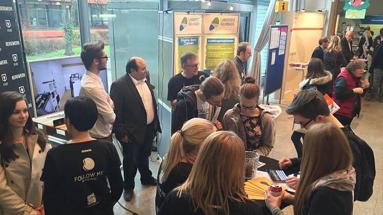 Die "Abitura" lockt jedes Jahr viele Gymnasiasten und Fachoberschüler an. 2018 findet sie am MGF-Gymnasium statt. Foto: Archiv