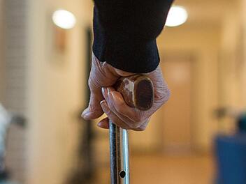 Gehstock-Attacke in Münchberg Gehstock-Attacke in Münchberg