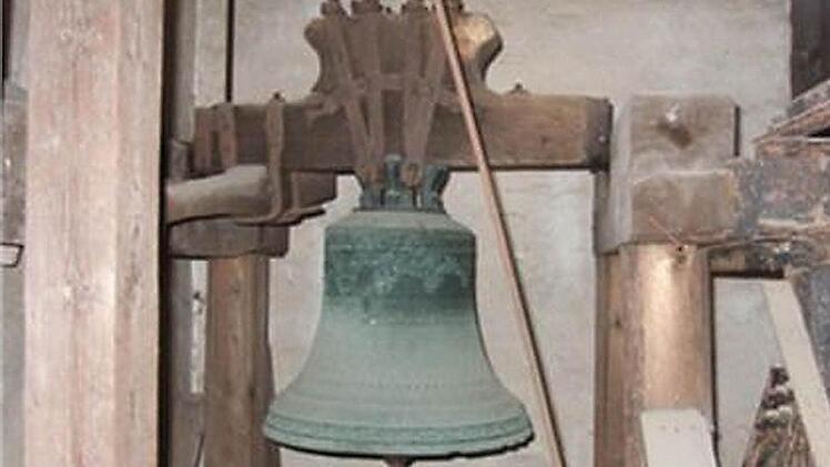 Die Schul- beziehungsweise Sterbeglocke von 1831 Foto: privat